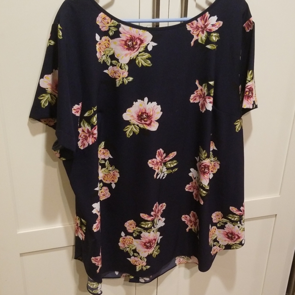Beautiful tunic top